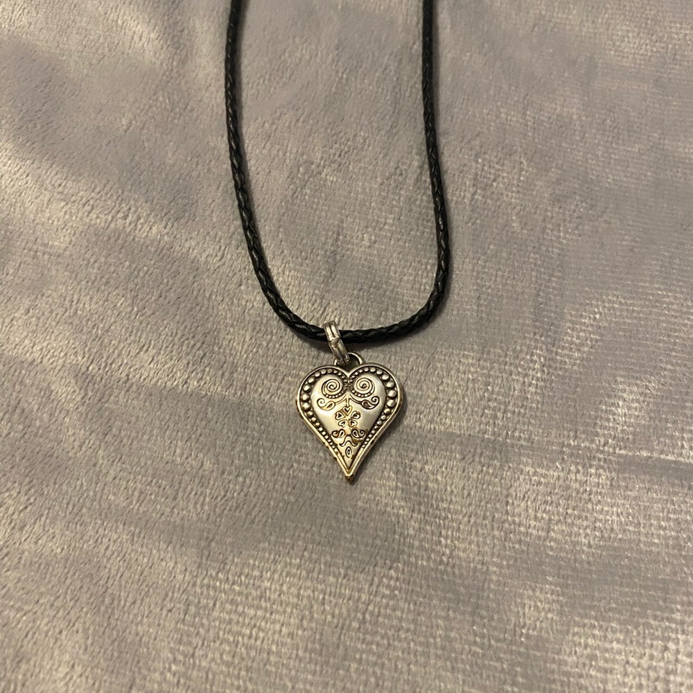 BRIGHTONE NECKLACE